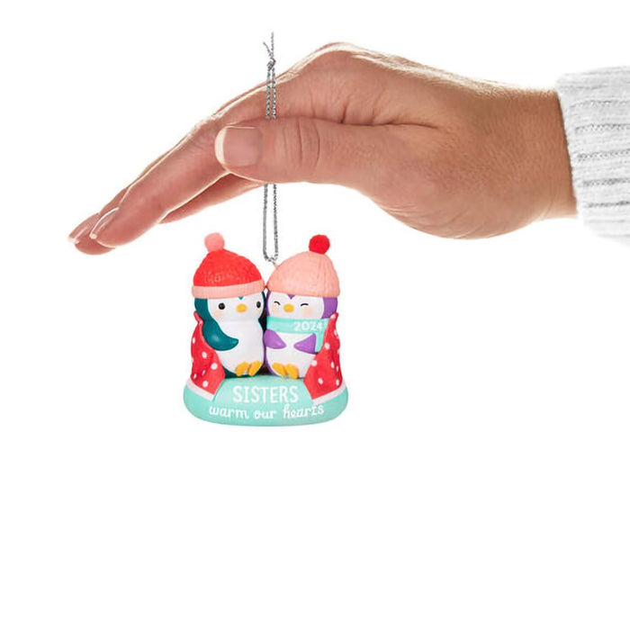 Hallmark : 2024 Keepsake Ornament Sisters Warm Our Hearts (293) - Hallmark : 2024 Keepsake Ornament Sisters Warm Our Hearts (293)