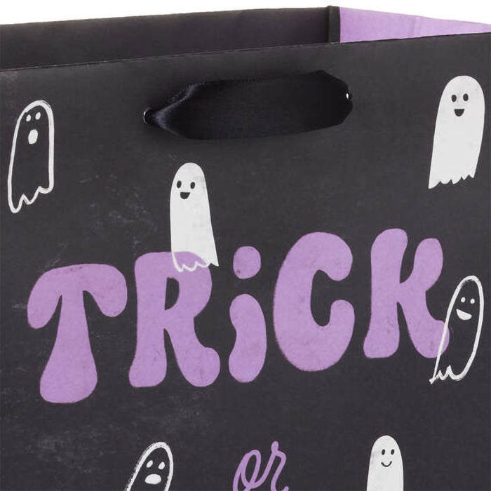 Hallmark : 9.6" Trick or Treat Ghosts Medium Halloween Gift Bag - Hallmark : 9.6" Trick or Treat Ghosts Medium Halloween Gift Bag