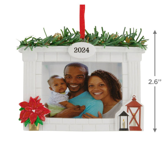 Hallmark : Cozy Fireplace 2024 Photo Frame Hallmark Ornament - Hallmark : Cozy Fireplace 2024 Photo Frame Hallmark Ornament