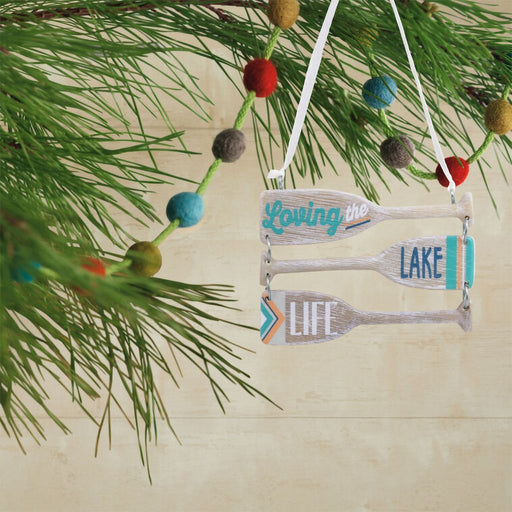 Hallmark : Loving Lake Life Paddles Hallmark Ornament - Hallmark : Loving Lake Life Paddles Hallmark Ornament