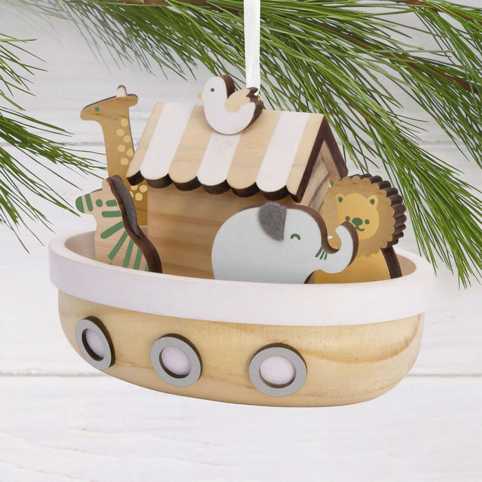 Hallmark : Signature Noah's Ark Wood Hallmark Ornament - Hallmark : Signature Noah's Ark Wood Hallmark Ornament