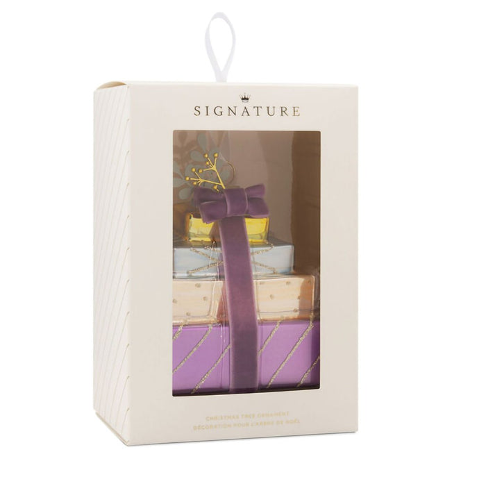 Hallmark : Signature Pretty Presents Glass and Fabric Hallmark Ornament - Hallmark : Signature Pretty Presents Glass and Fabric Hallmark Ornament