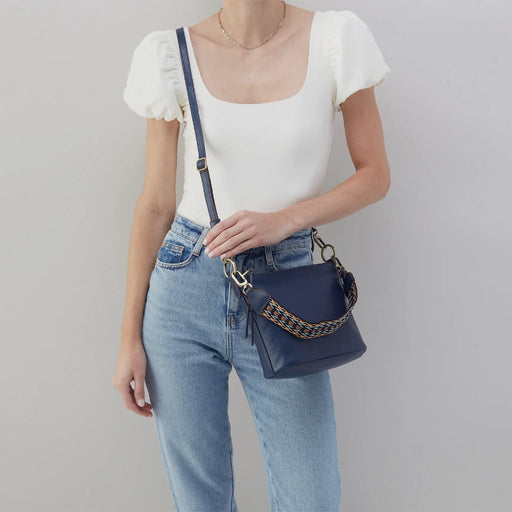 HOBO : Belle Convertible Shoulder Bag in Artisan Leather - Navy - HOBO : Belle Convertible Shoulder Bag in Artisan Leather - Navy