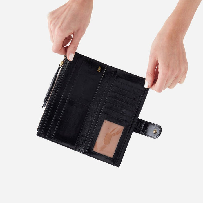 HOBO : Max Continental Wallet in Polished Leathers - Black - HOBO : Max Continental Wallet in Polished Leathers - Black
