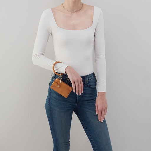 HOBO : Ring Credit Card Wristlet in In Polished Leather - Natural - HOBO : Ring Credit Card Wristlet in In Polished Leather - Natural