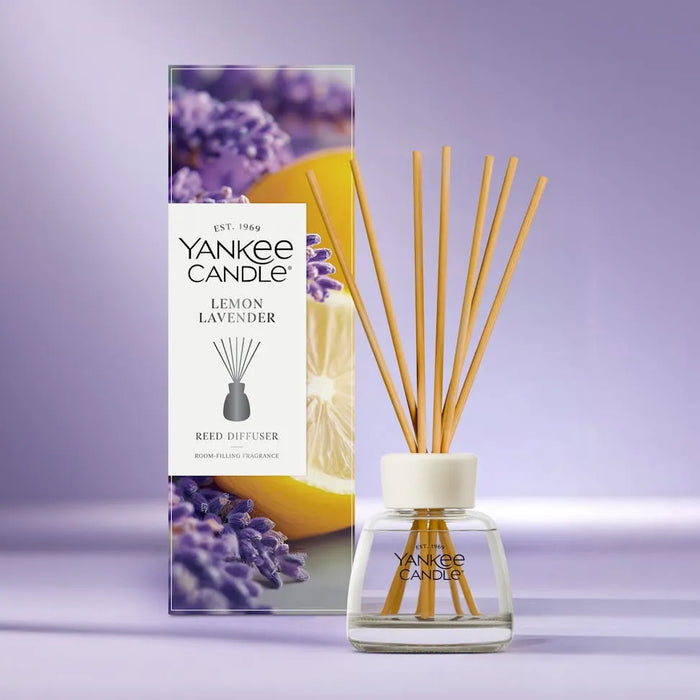 Yankee Candle : Lemon Lavender Reed Diffuser Kit