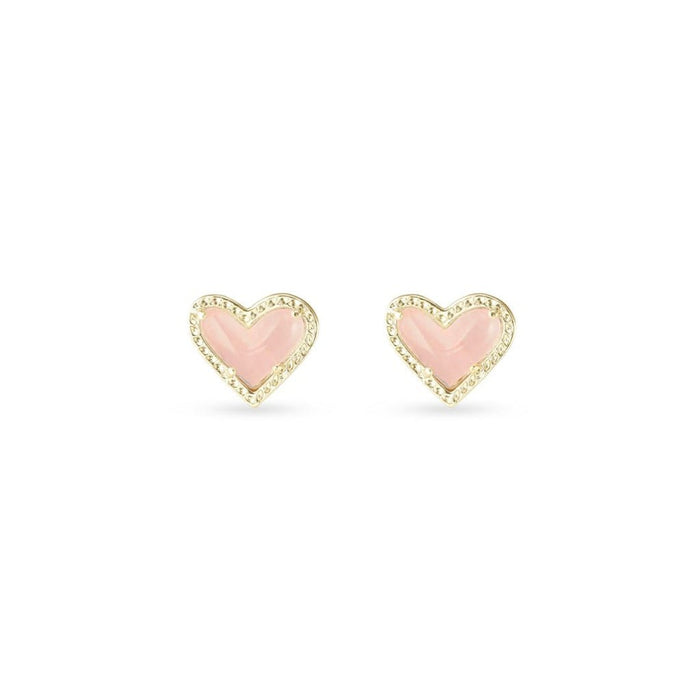 Kendra Scott : Ari Heart Gold Stud Earrings in Rose Quartz - Kendra Scott : Ari Heart Gold Stud Earrings in Rose Quartz