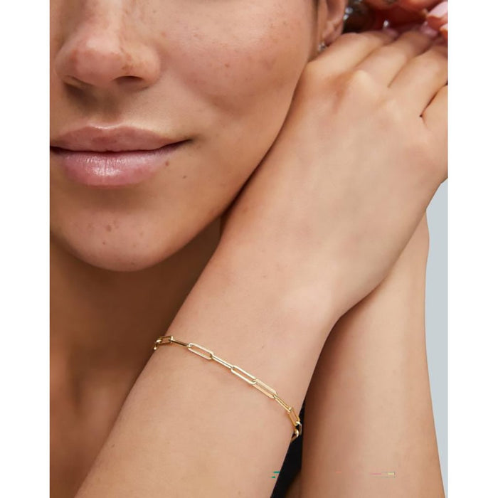 Kendra Scott : Courtney Paperclip Bracelet in Gold - Kendra Scott : Courtney Paperclip Bracelet in Gold