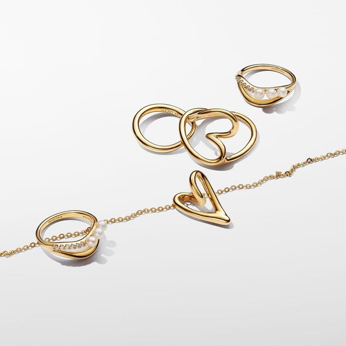 PANDORA : Organically Shaped Heart Ring in Gold - PANDORA : Organically Shaped Heart Ring in Gold