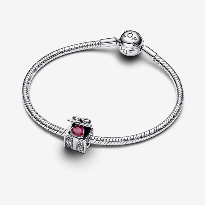 PANDORA : Sparkling Gift Box Charm - PANDORA : Sparkling Gift Box Charm