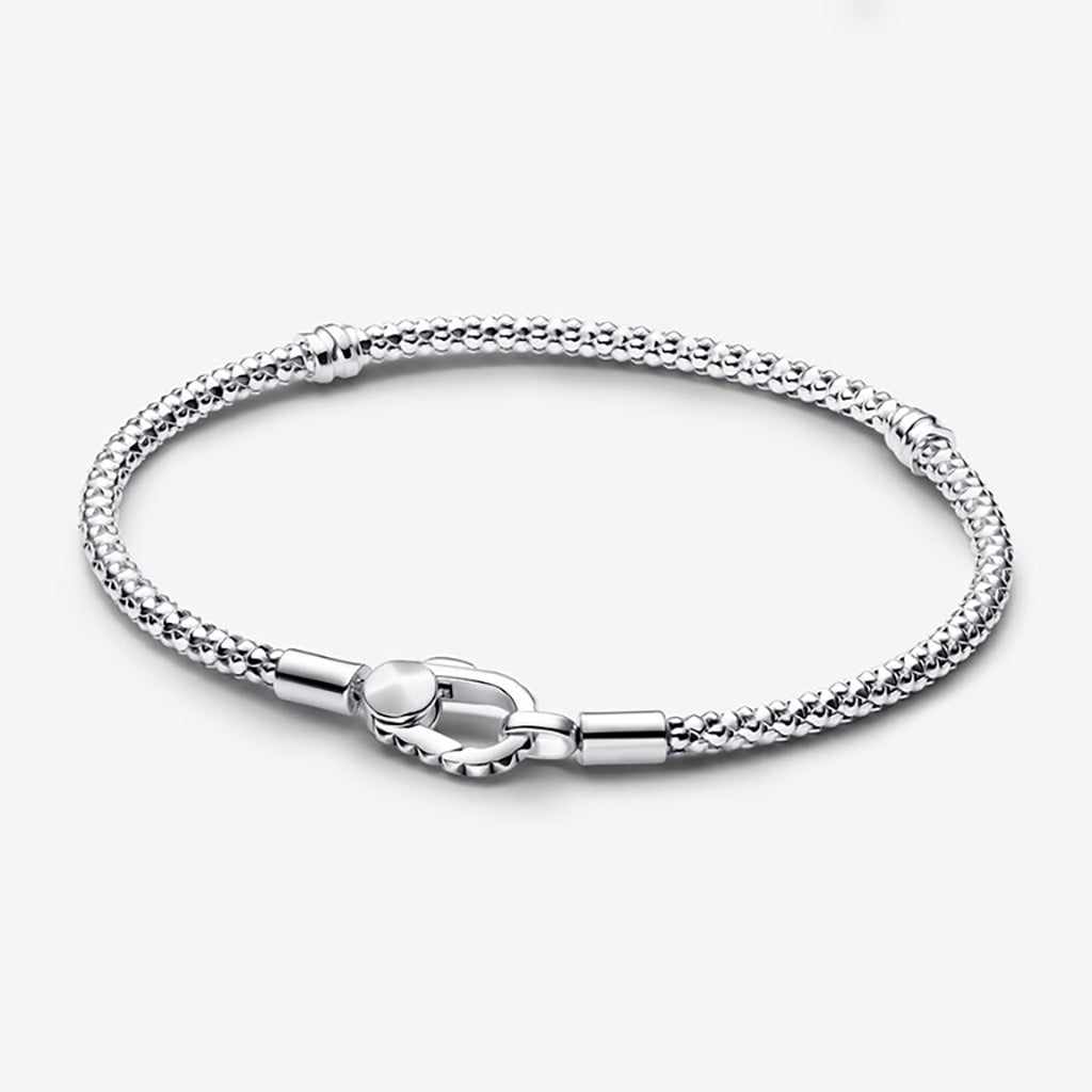 pandora-studded-clasp-chain-