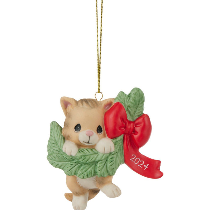 Precious Moments : Hanging Out For The Holidays 2024 Dated Cat Ornament - Precious Moments : Hanging Out For The Holidays 2024 Dated Cat Ornament