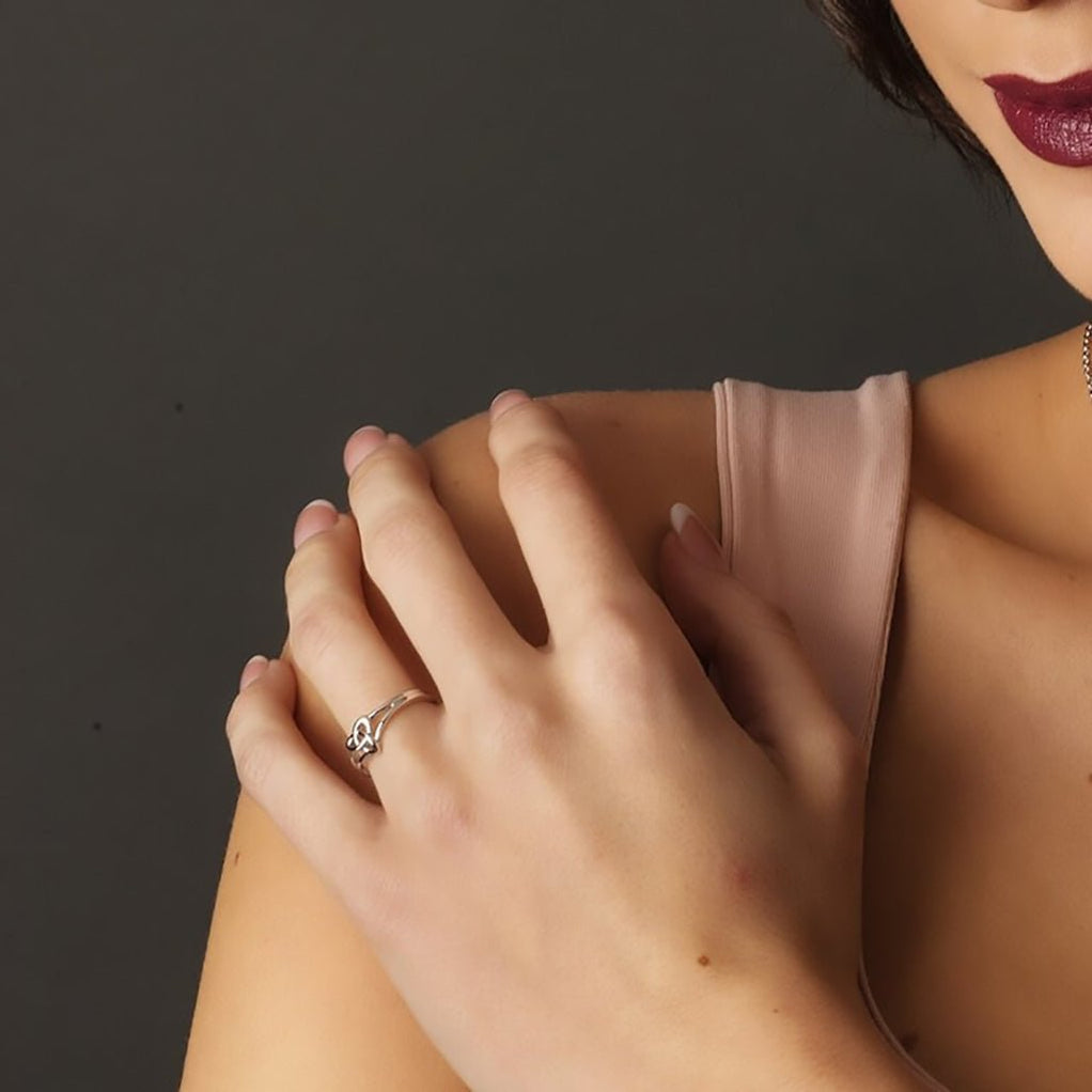 Shanore : Trinity Knot Sterling Silver Ring - Annies Hallmark ...