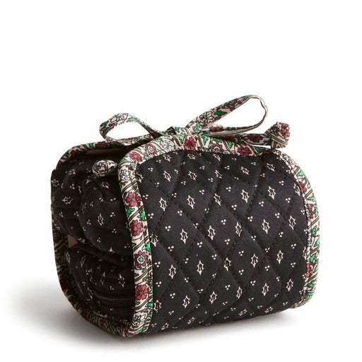 Vera Bradley : All Wrapped Up Cosmetic Bag - Holly days in Cotton Gabardine - Vera Bradley : All Wrapped Up Cosmetic Bag - Holly days in Cotton Gabardine