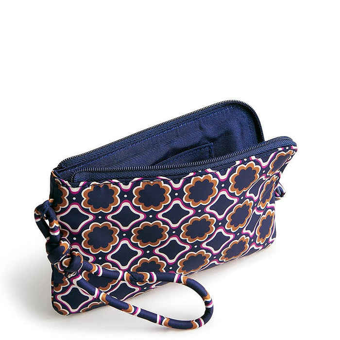 Vera Bradley : Zip Wristlet - Lattice florets in Nylon Twill - Vera Bradley : Zip Wristlet - Lattice florets in Nylon Twill