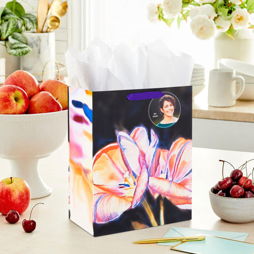 Hallmark : 13" ArtLifting Peach Flowers by Rhi Wilde Large Gift Bag -