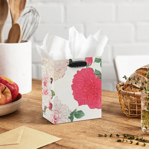 Hallmark : 6.5" Illustrated Roses Small Gift Bag -