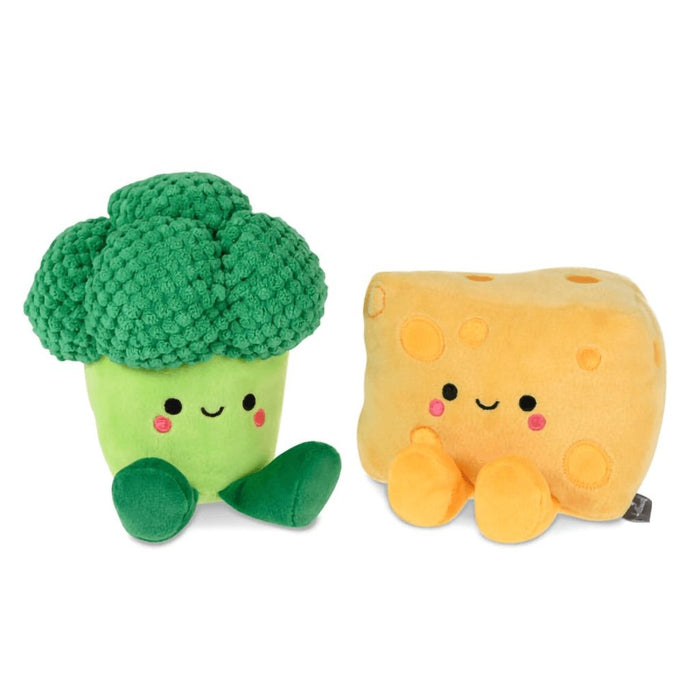 Hallmark : Better Together Broccoli and Cheese Magnetic Plush -