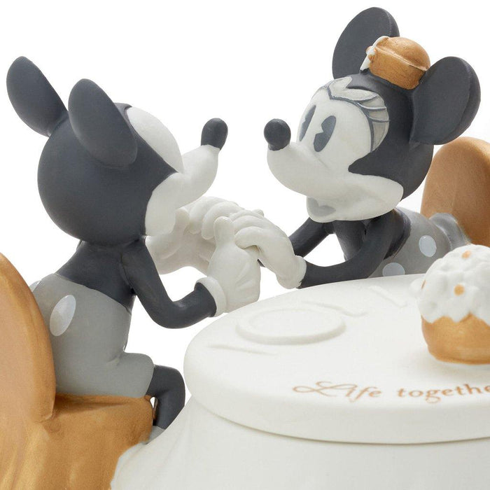 Disney Pin Set - Mickey and Minnie Back Scratcher