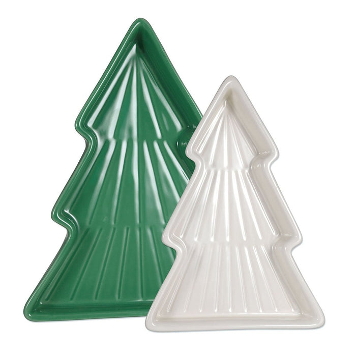 https://annieshallmark.com/cdn/shop/products/hallmark-holiday-trees-nesting-plates-set-of-2-261923_700x700.jpg?v=1700687748