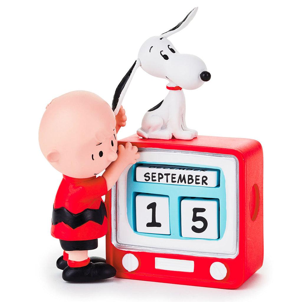 Peanuts Charlie Brown and Snoopy TV Set Perpetual Calendar