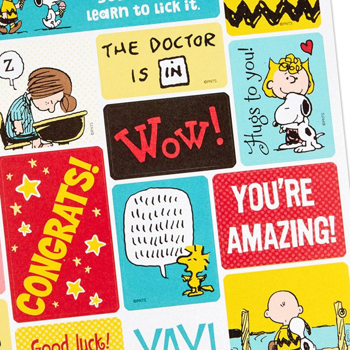 Hallmark : Peanuts® Snoopy and Friends Sticker Book -