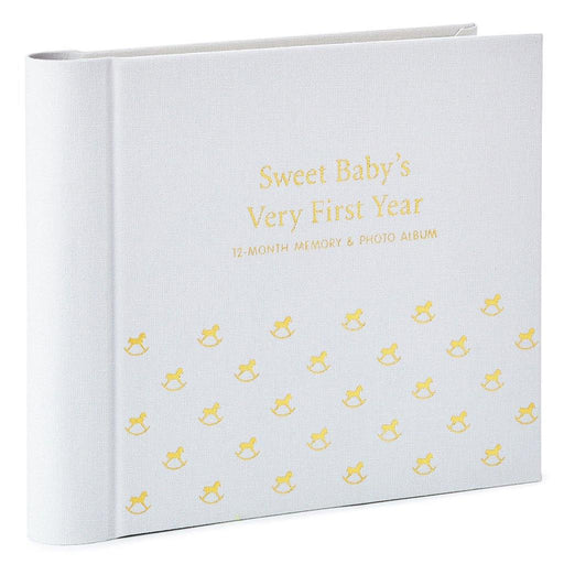 Hallmark : Sweet Baby's First Year Baby Book -