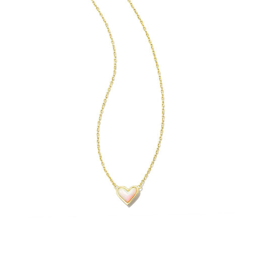 Kendra Scott : Framed Ari Heart Gold Short Pendant Necklace in White Opalescent Resin - Kendra Scott : Framed Ari Heart Gold Short Pendant Necklace in White Opalescent Resin
