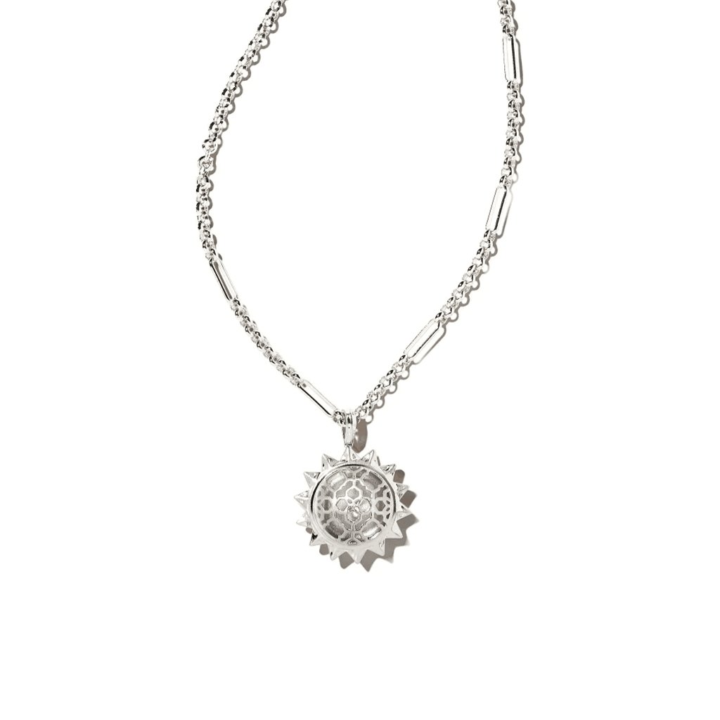 Brielle Chain Necklace in Silver | Kendra Scott | Multi strand necklace,  Multi strand, Silver chain necklace