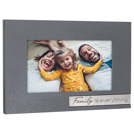 Malden : 4X6 Family Is Everything Frame -