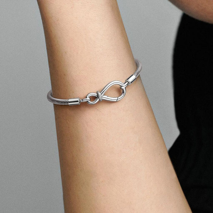 PANDORA : Pandora Moments Infinity Knot Snake Chain Bracelet -
