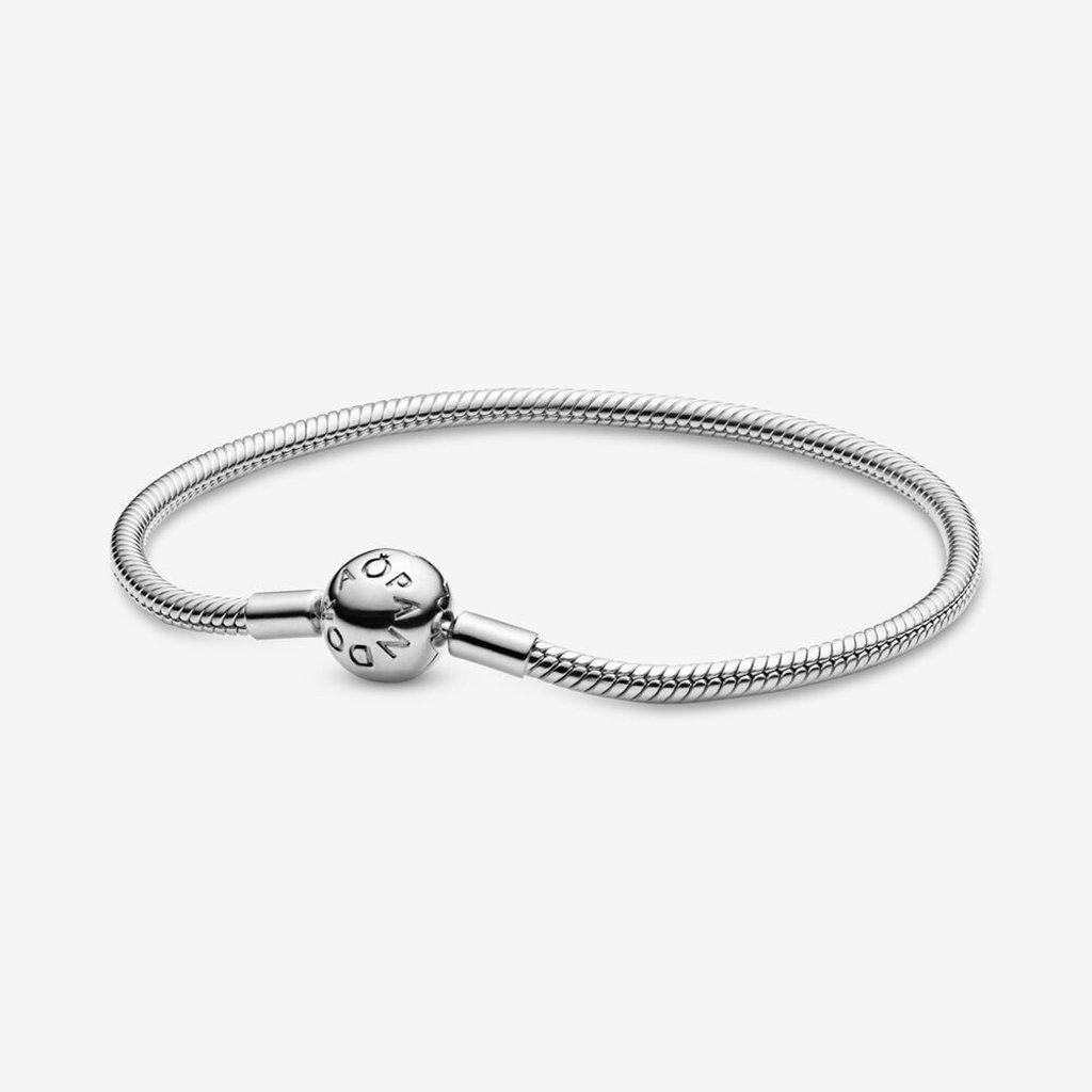 PANDORA Moments Snake chain bracelet with on sale charms