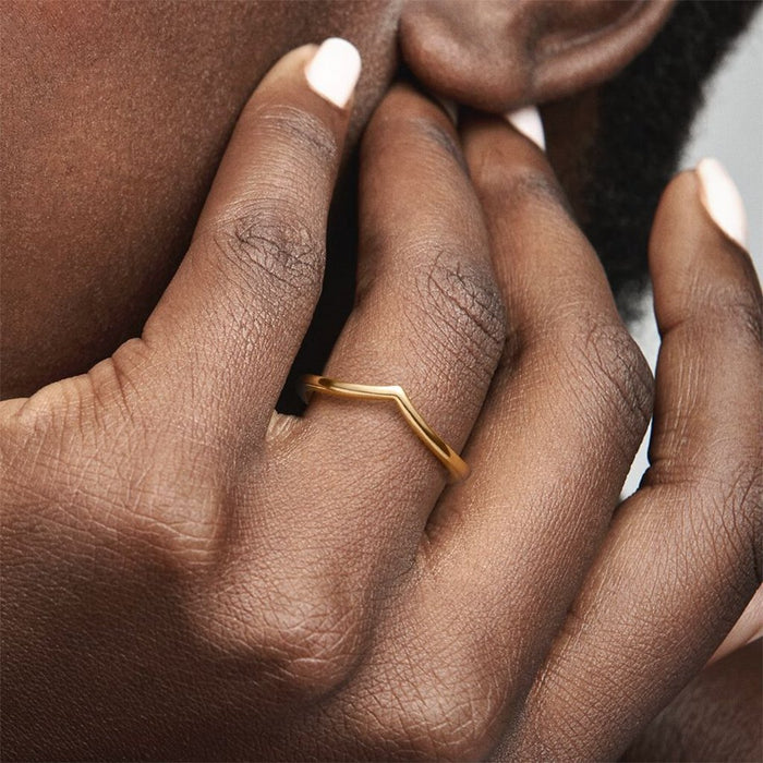Polished Wave Ring | Rose gold plated | Pandora US