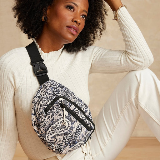 Vera Bradley : Featherweight Belt Bag Stratford Paisley - Vera Bradley : Featherweight Belt Bag Stratford Paisley