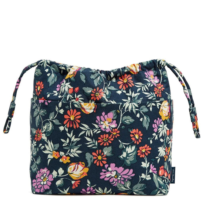 Vera Bradley : Pocket Ditty Bag in Fresh-Cut Floral Green - Vera Bradley : Pocket Ditty Bag in Fresh-Cut Floral Green