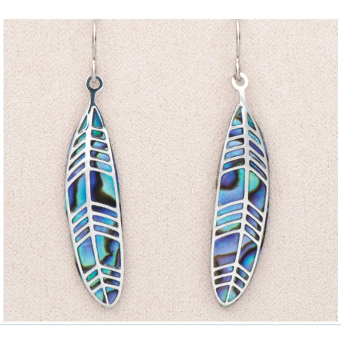 Wild Pearle : Delicate Feather Earrings - Wild Pearle : Delicate Feather Earrings