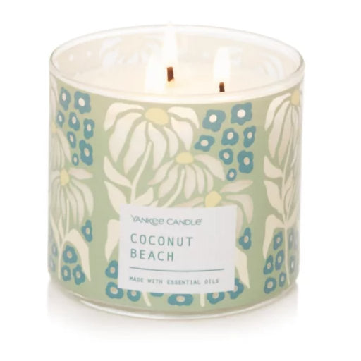 Yankee Candle : 3-Wick Candles in Coconut Beach - Yankee Candle : 3-Wick Candles in Coconut Beach