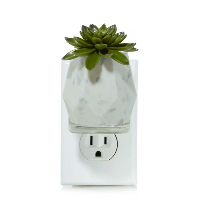 Yankee Candle : ScentPlug® Diffusers - Faceted Succulent - Yankee Candle : ScentPlug® Diffusers - Faceted Succulent - Annies Hallmark and Gretchens Hallmark, Sister Stores