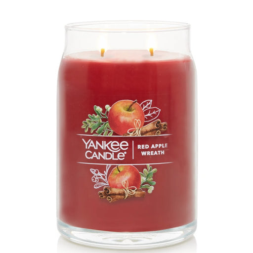 Yankee Candle : Signature Large Jar Candle in Red Apple Wreath - Yankee Candle : Signature Large Jar Candle in Red Apple Wreath