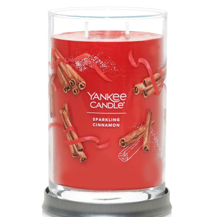 Yankee Candle : Signature Large Tumbler Candle in Sparkling Cinnamon - Yankee Candle : Signature Large Tumbler Candle in Sparkling Cinnamon