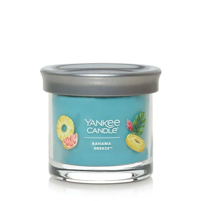 Yankee Candle : Signature Small Tumbler Candle in Bahama Breeze -