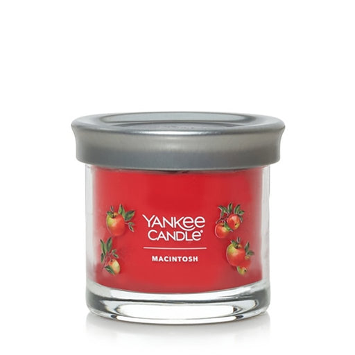 Yankee Candle : Signature Small Tumbler Candle in Macintosh -